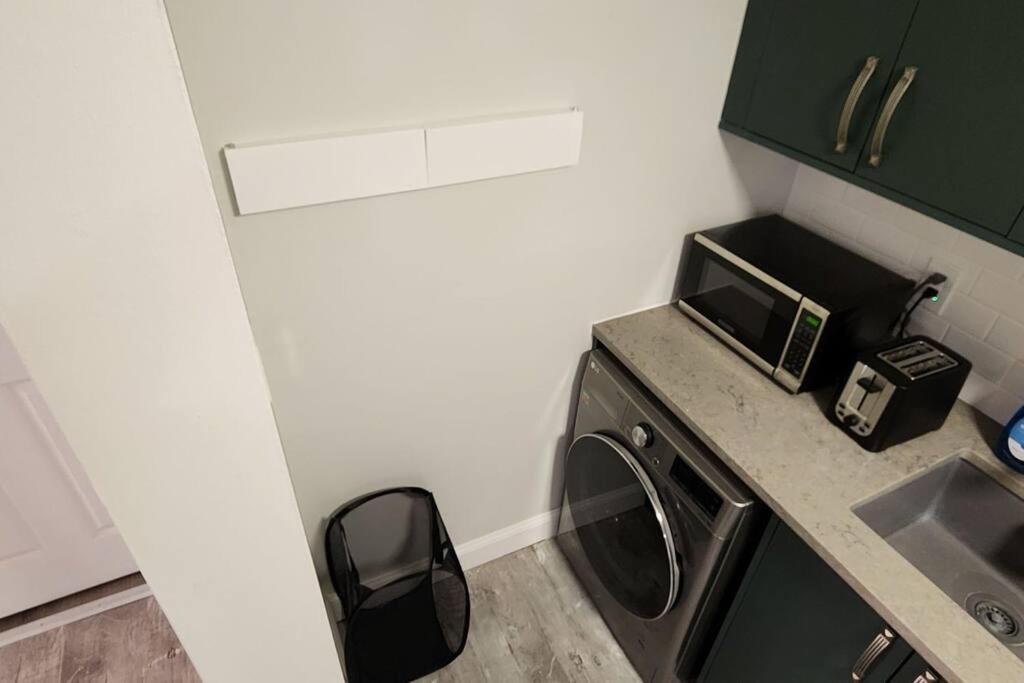 Apartment Welcoming Near Shopping *